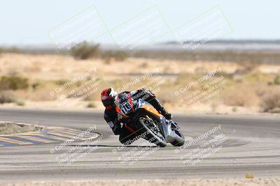 media/Nov-01-2025-CVMA (Sat) [[fc0f7531b8]]/Race 8-Supersport Middleweight/